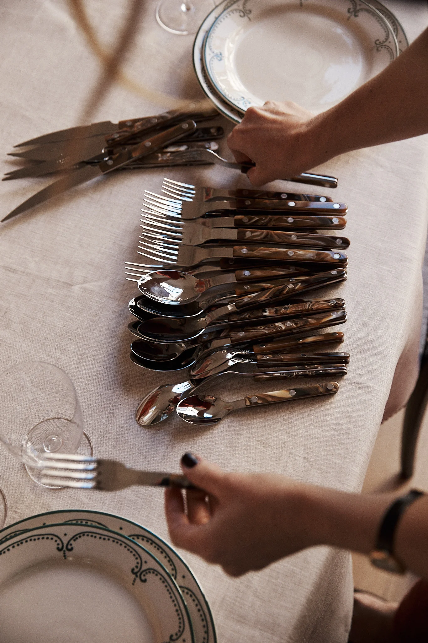 Bistrot 5 Piece Cutlery Set - Image 2