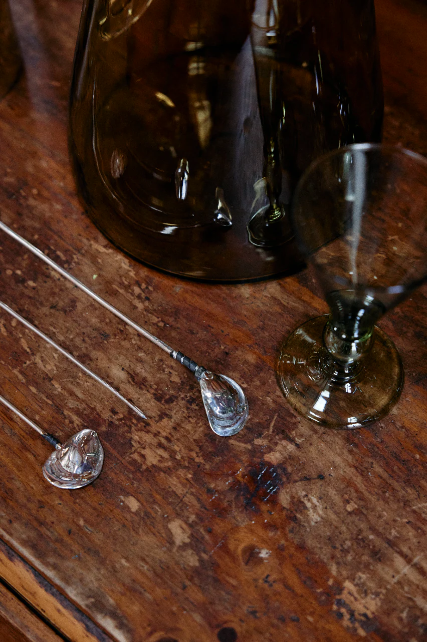 Oyster Shell Cocktail Stirrer - Image 2