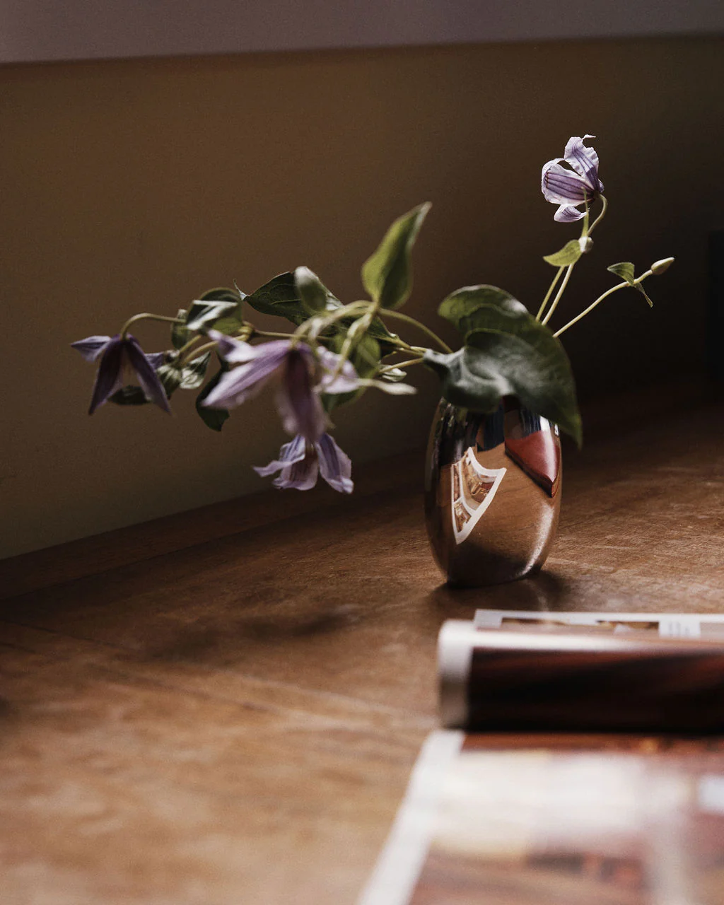Vera Oval Budvase - Image 2